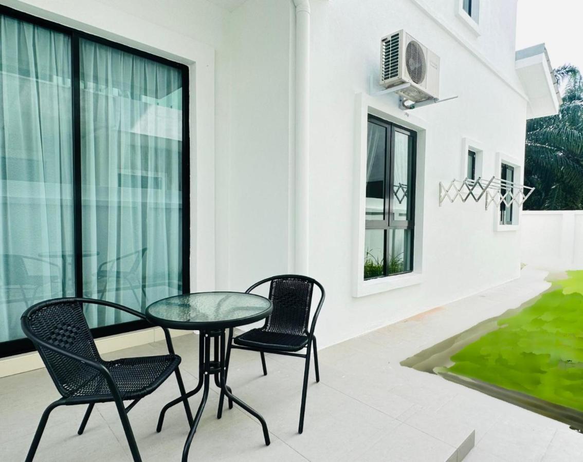《Untitled Homestay》ซีเตียวัน ภายนอก รูปภาพ